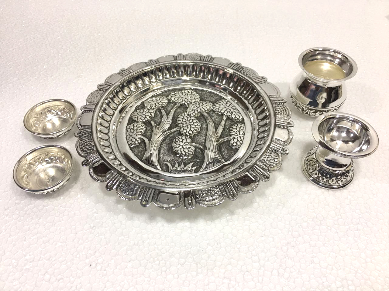 German Silver Gifts / Silver plated - Athulyaa
